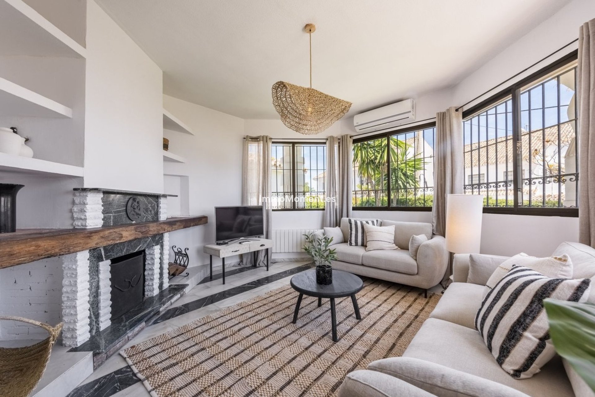 Bestaande woning - Vrijstaande villa - Estepona  - Atalaya