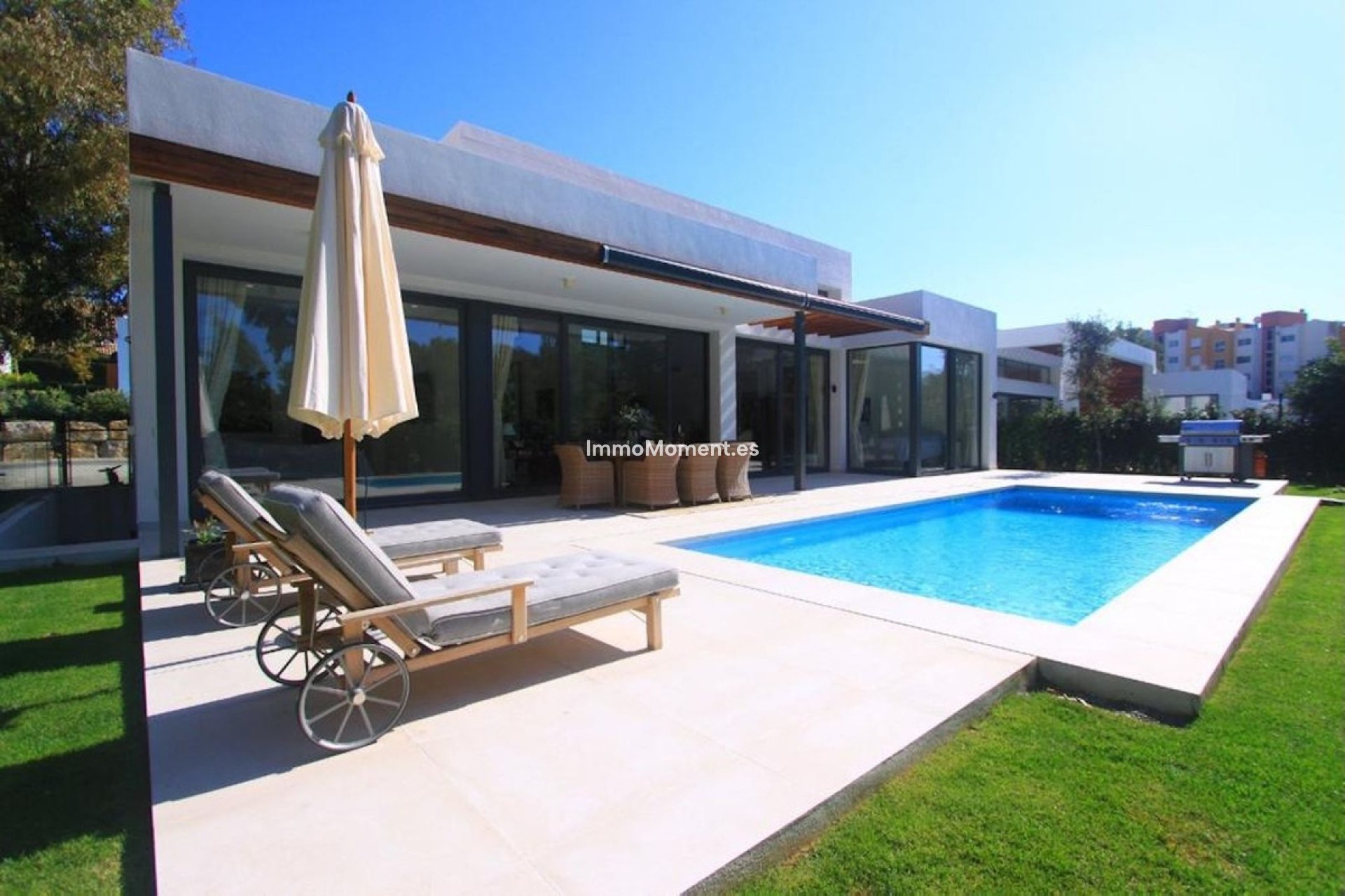 Bestaande woning - Vrijstaande villa - Estepona  - Atalaya