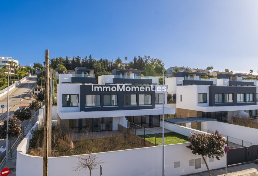 Bestaande woning - Vrijstaande villa - Estepona  - Atalaya
