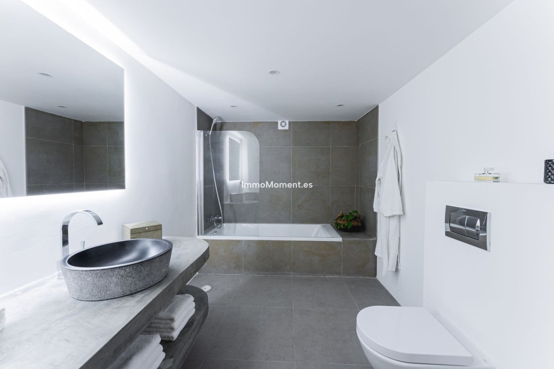 Bestaande woning - Vrijstaande villa - Estepona  - Atalaya
