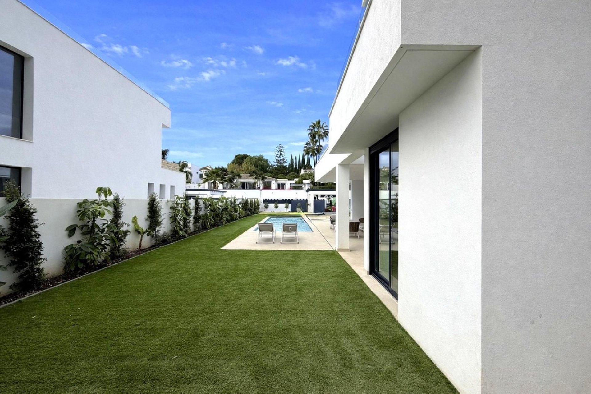 Bestaande woning - Vrijstaande villa - Estepona  - Atalaya