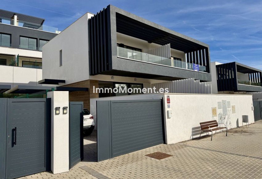 Bestaande woning - Vrijstaande villa - Estepona  - Atalaya