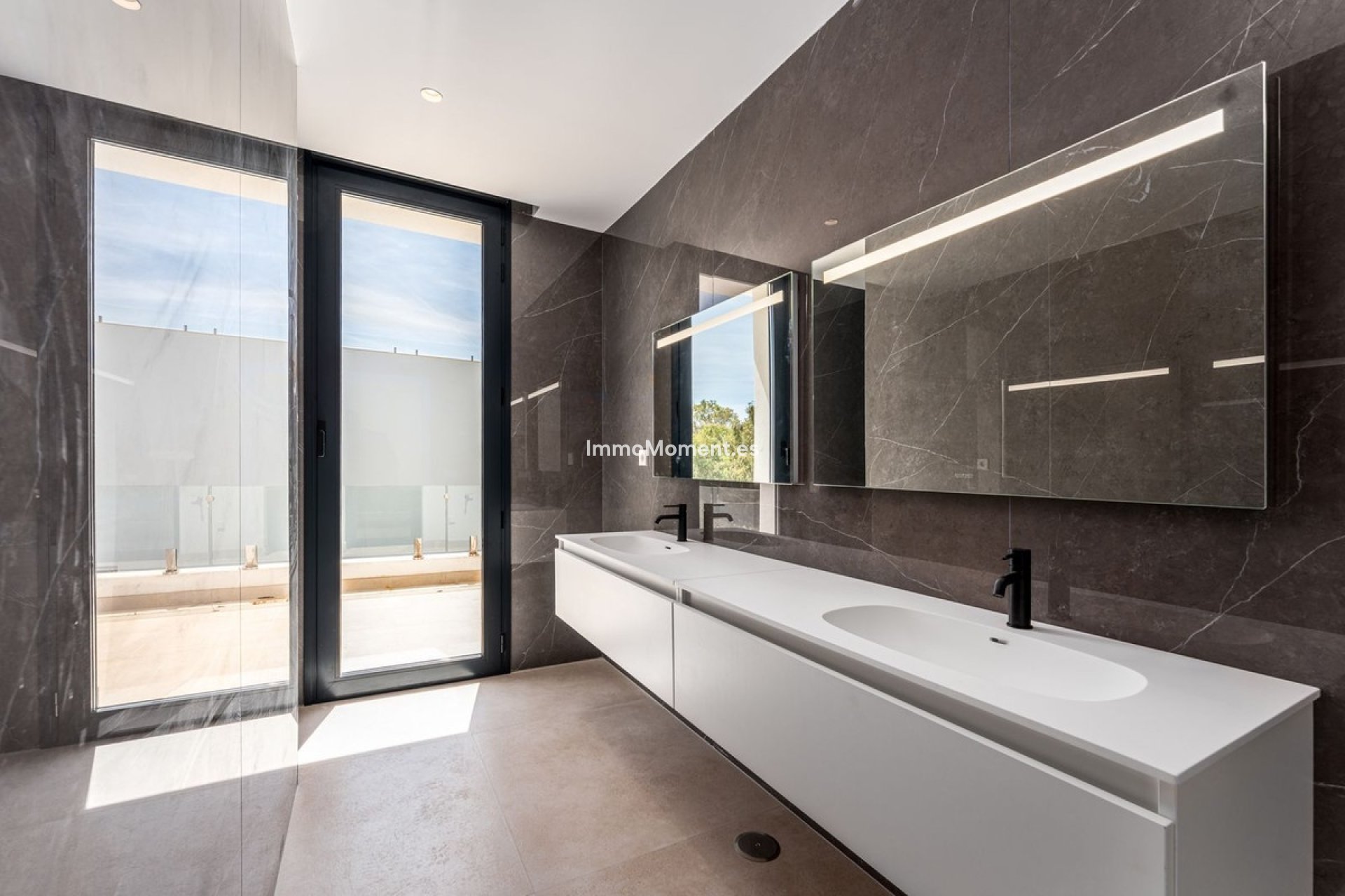 Bestaande woning - Vrijstaande villa - Estepona  - Atalaya