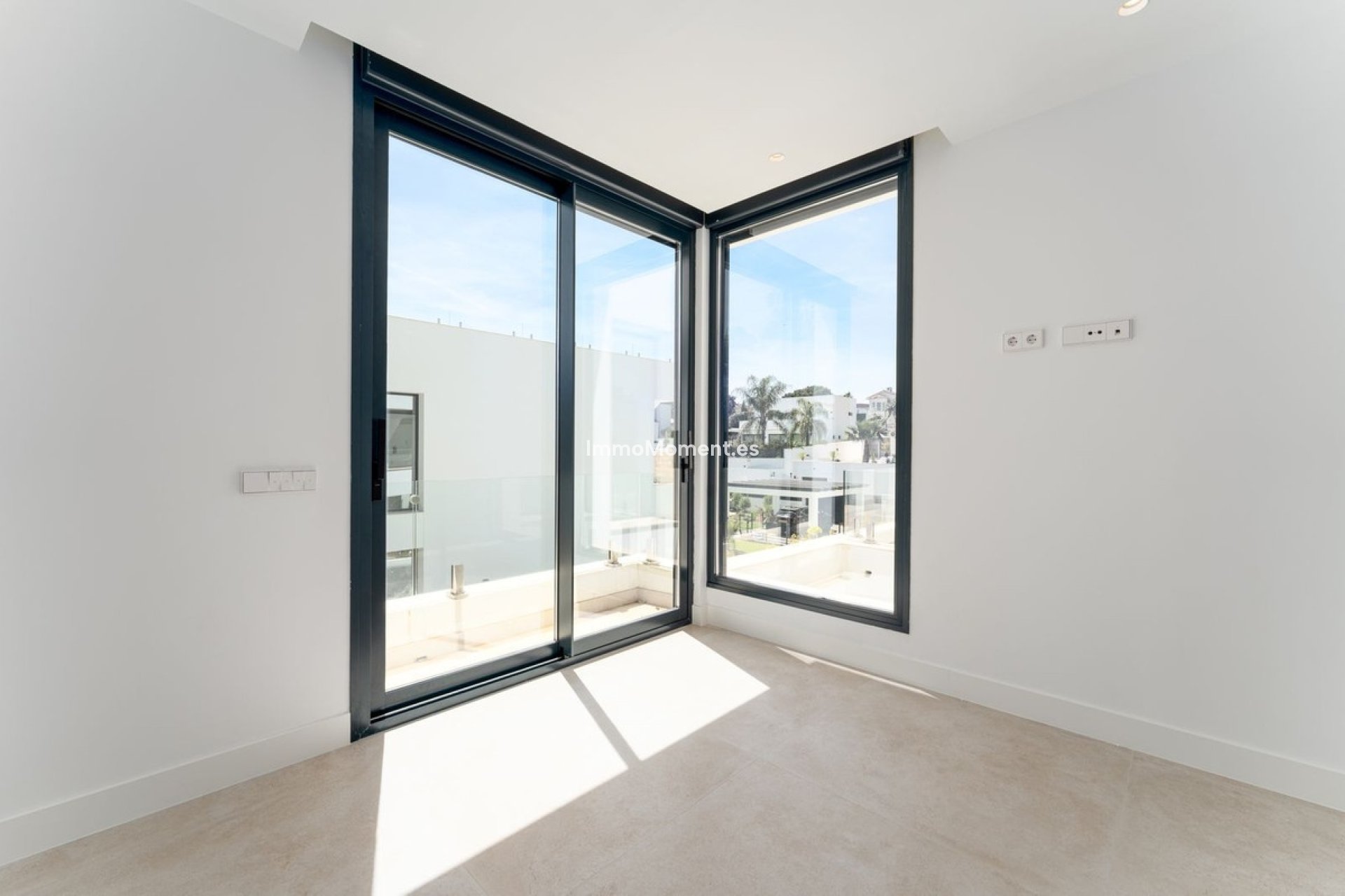 Bestaande woning - Vrijstaande villa - Estepona  - Atalaya