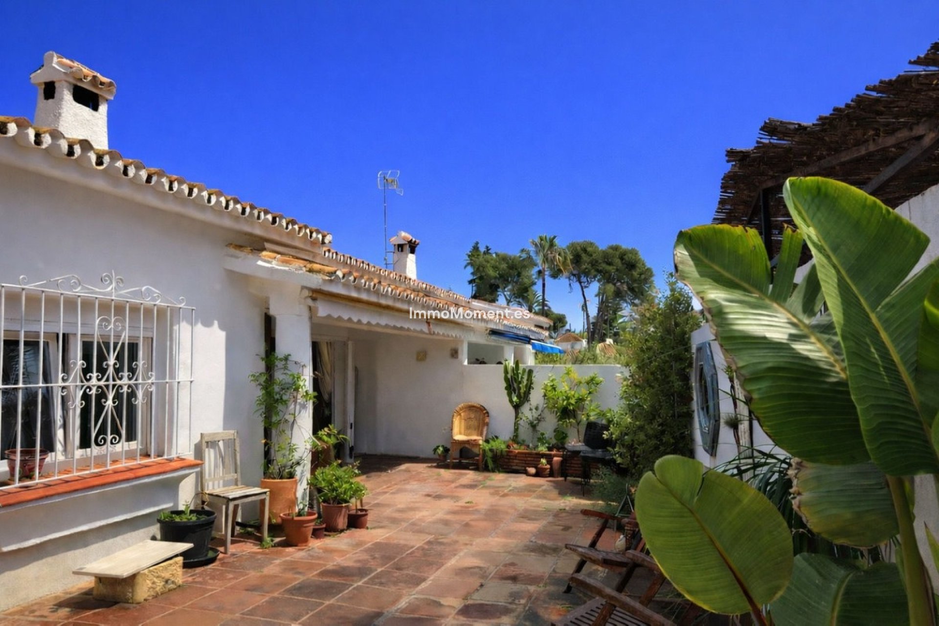 Bestaande woning - Vrijstaande villa - Estepona  - Benamara