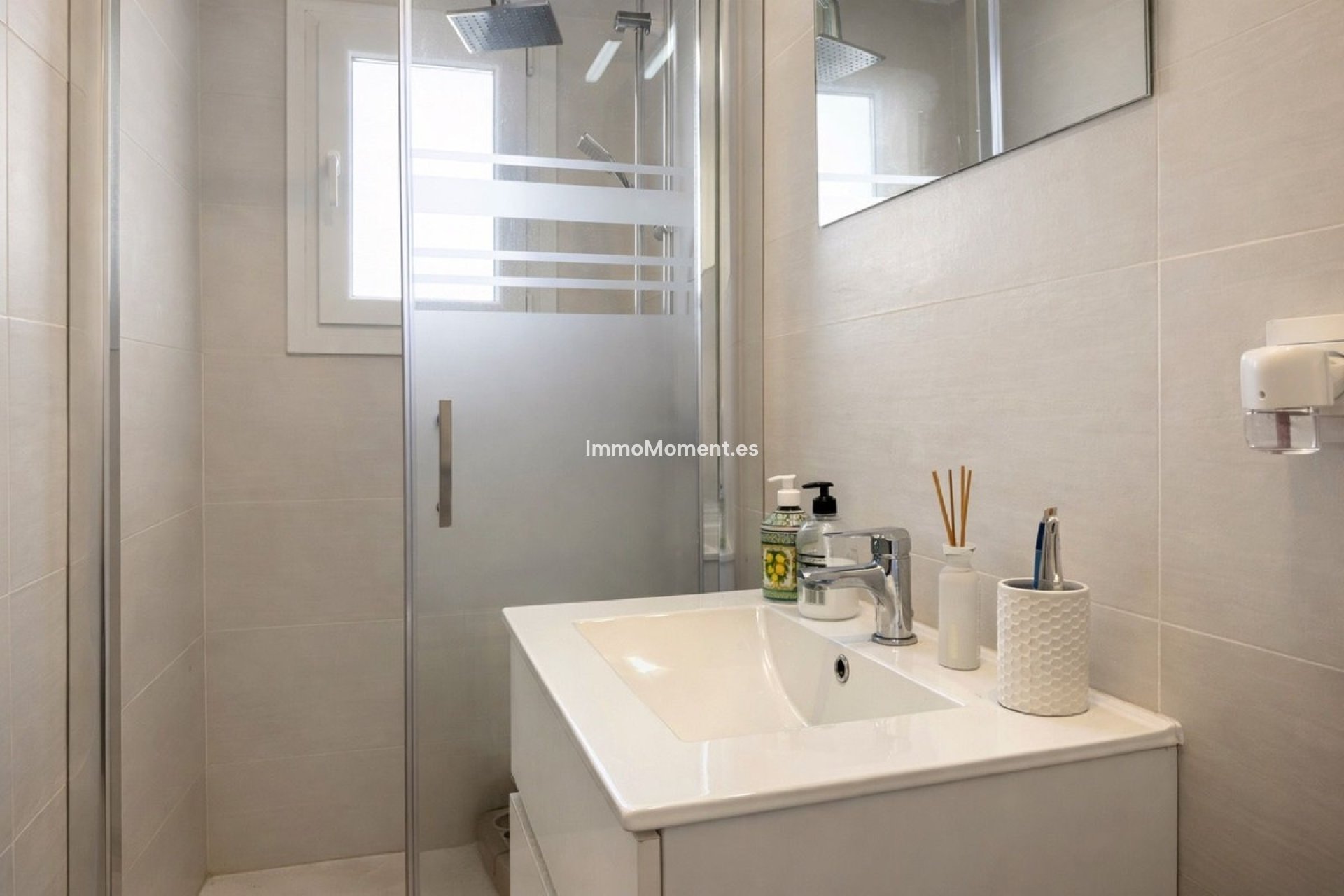 Bestaande woning - Vrijstaande villa - Estepona  - Benamara