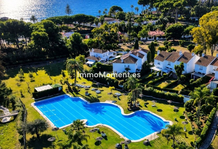 Bestaande woning - Vrijstaande villa - Estepona  - Benamara