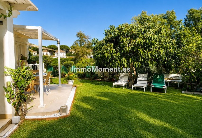 Bestaande woning - Vrijstaande villa - Estepona  - Benamara