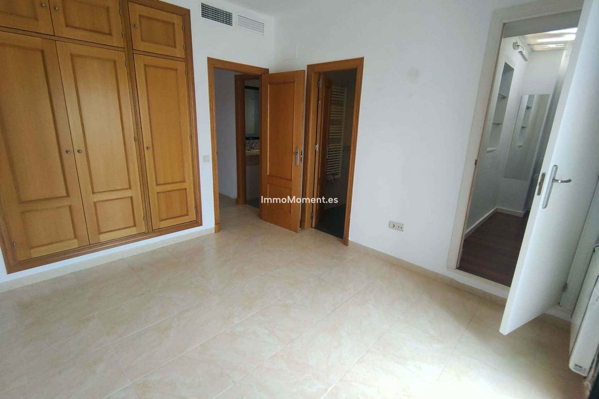 Bestaande woning - Vrijstaande villa - Estepona  - Cancelada