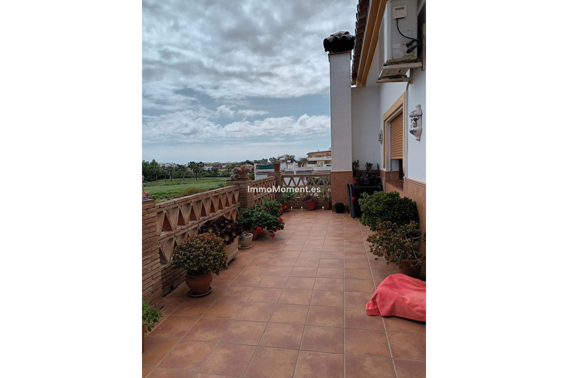 Bestaande woning - Vrijstaande villa - Estepona  - Cancelada
