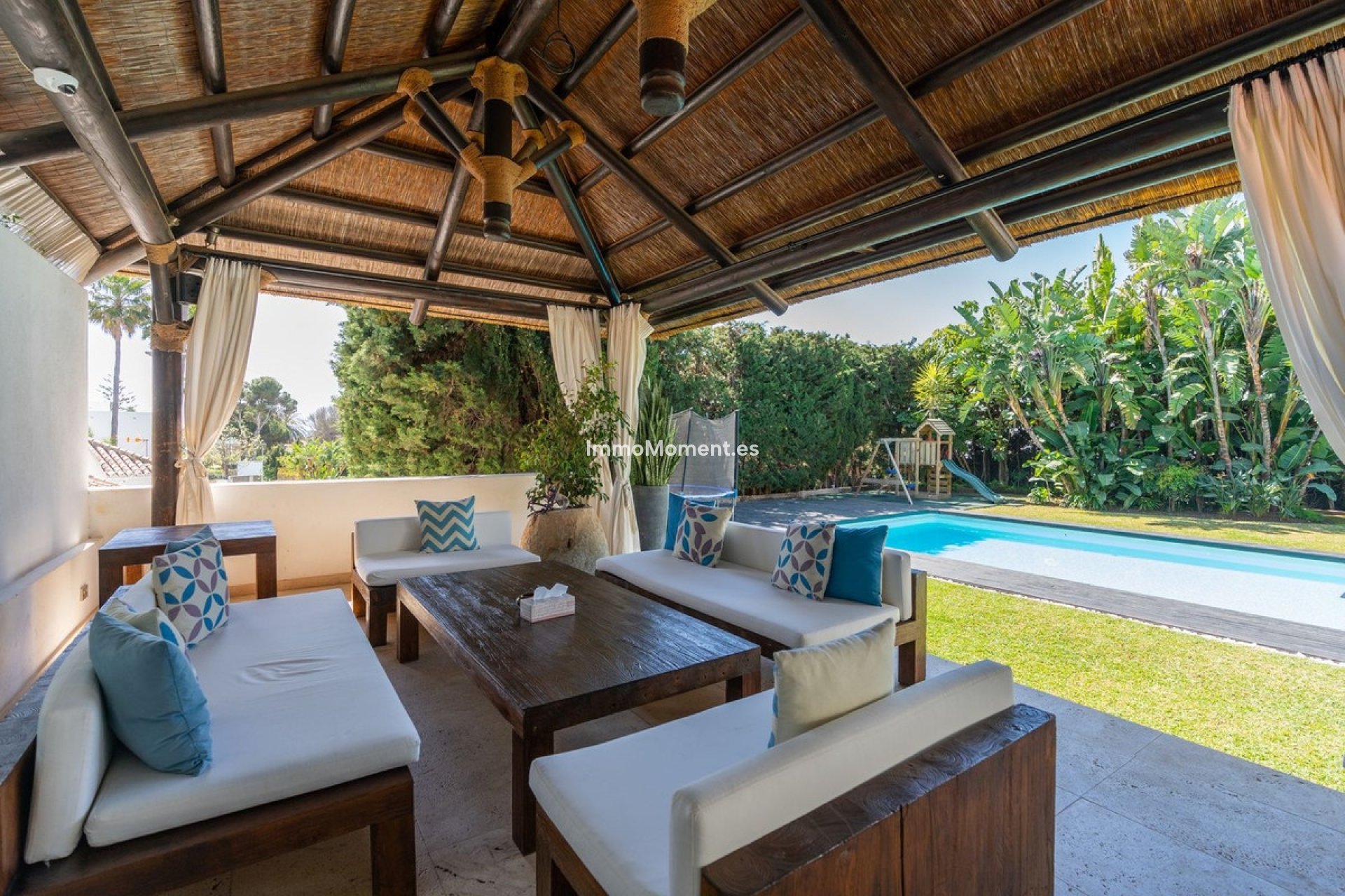 Bestaande woning - Vrijstaande villa - Estepona  - Costalita