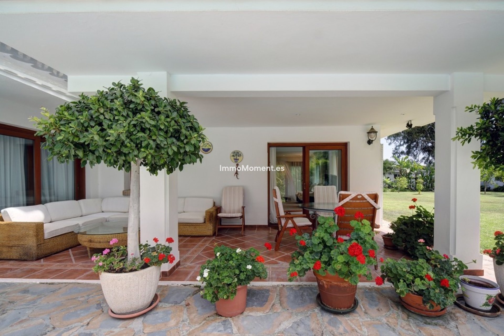 Bestaande woning - Vrijstaande villa - Estepona  - Costalita