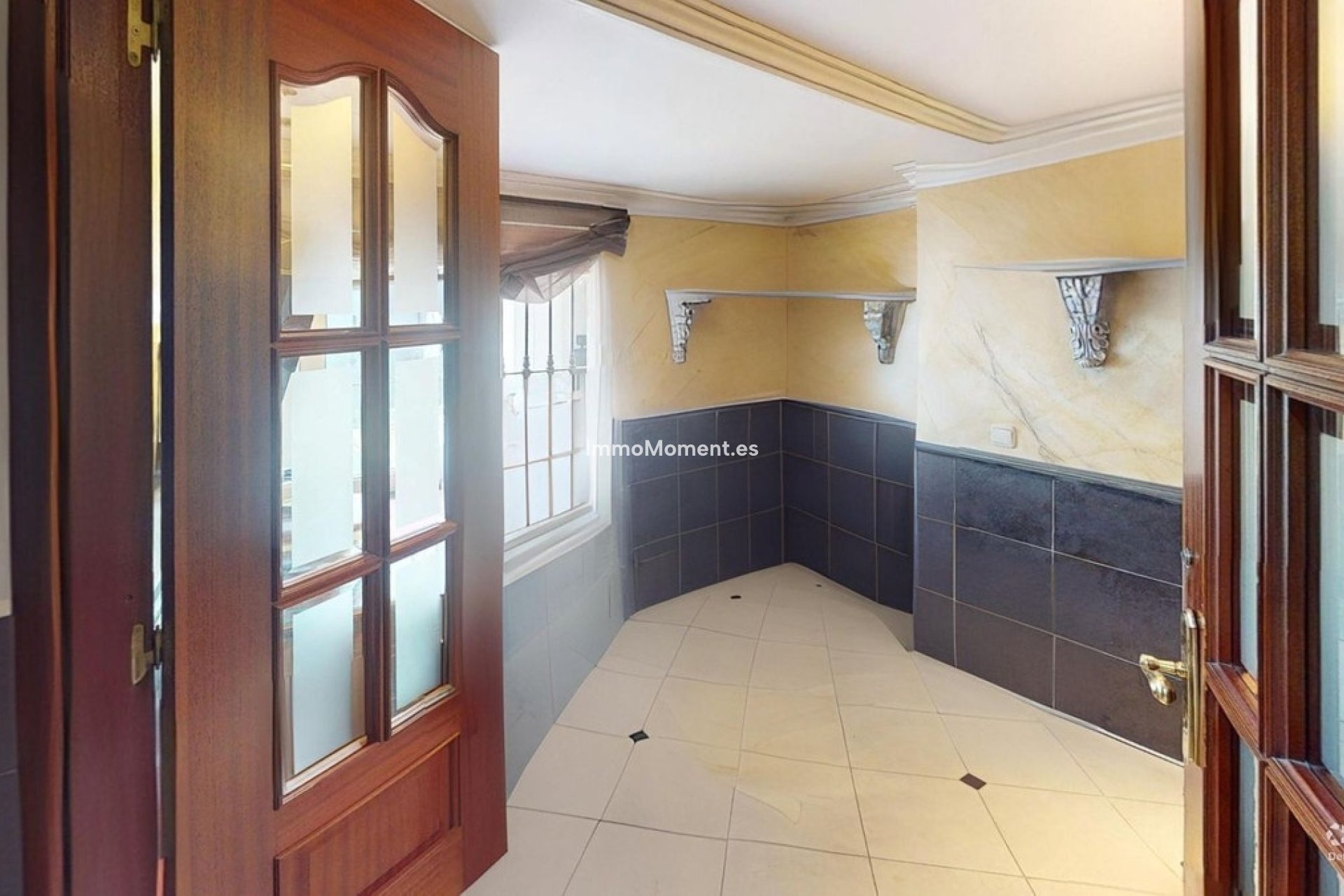 Bestaande woning - Vrijstaande villa - Estepona  - Costalita