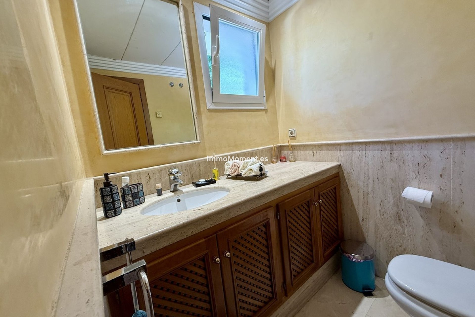 Bestaande woning - Vrijstaande villa - Estepona  - Costalita