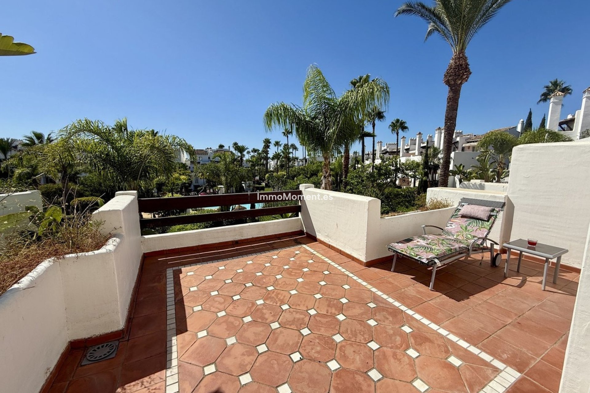 Bestaande woning - Vrijstaande villa - Estepona  - Costalita