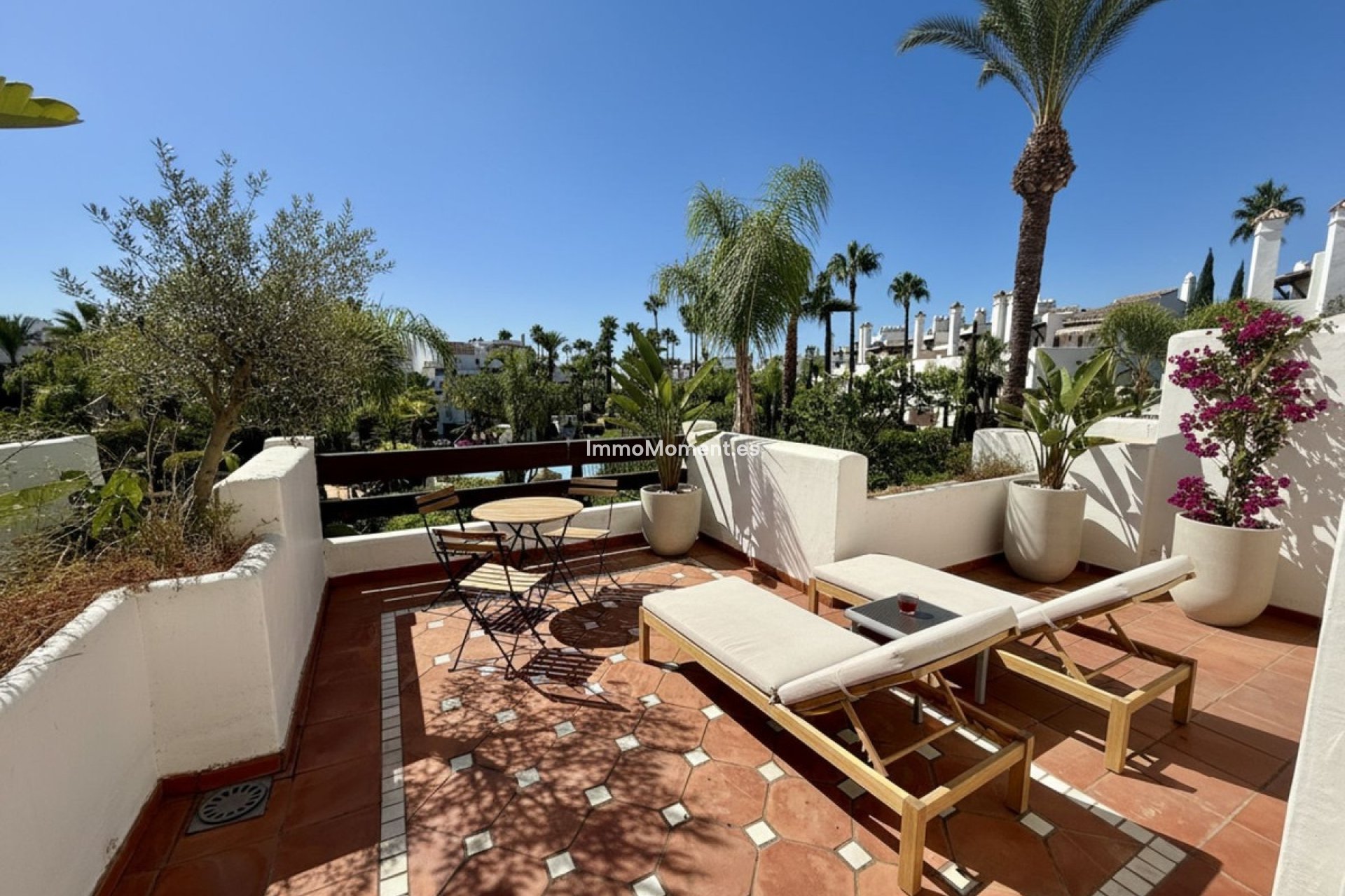 Bestaande woning - Vrijstaande villa - Estepona  - Costalita