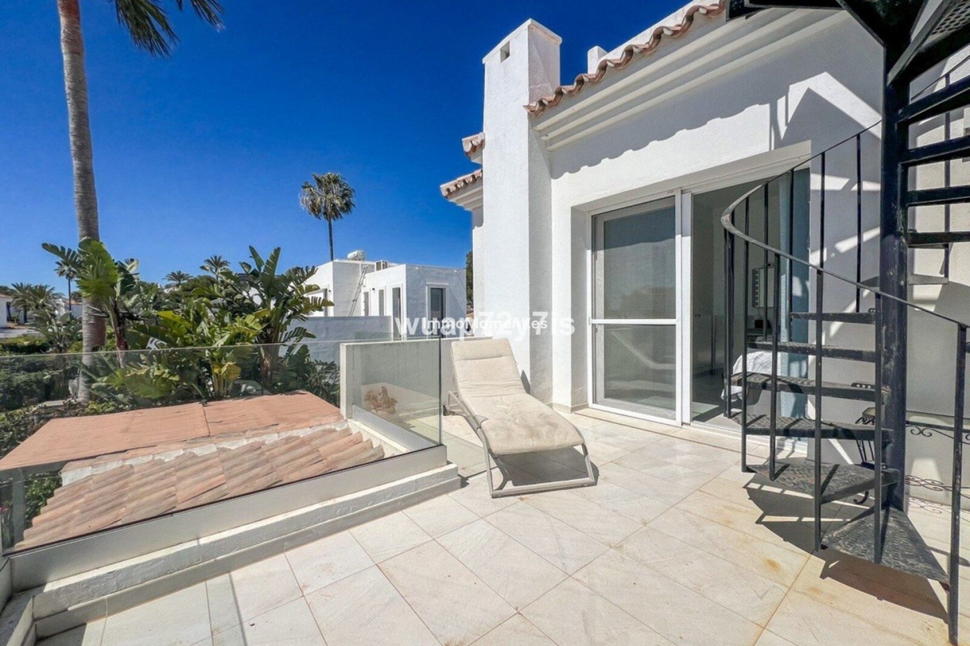 Bestaande woning - Vrijstaande villa - Estepona  - Costalita