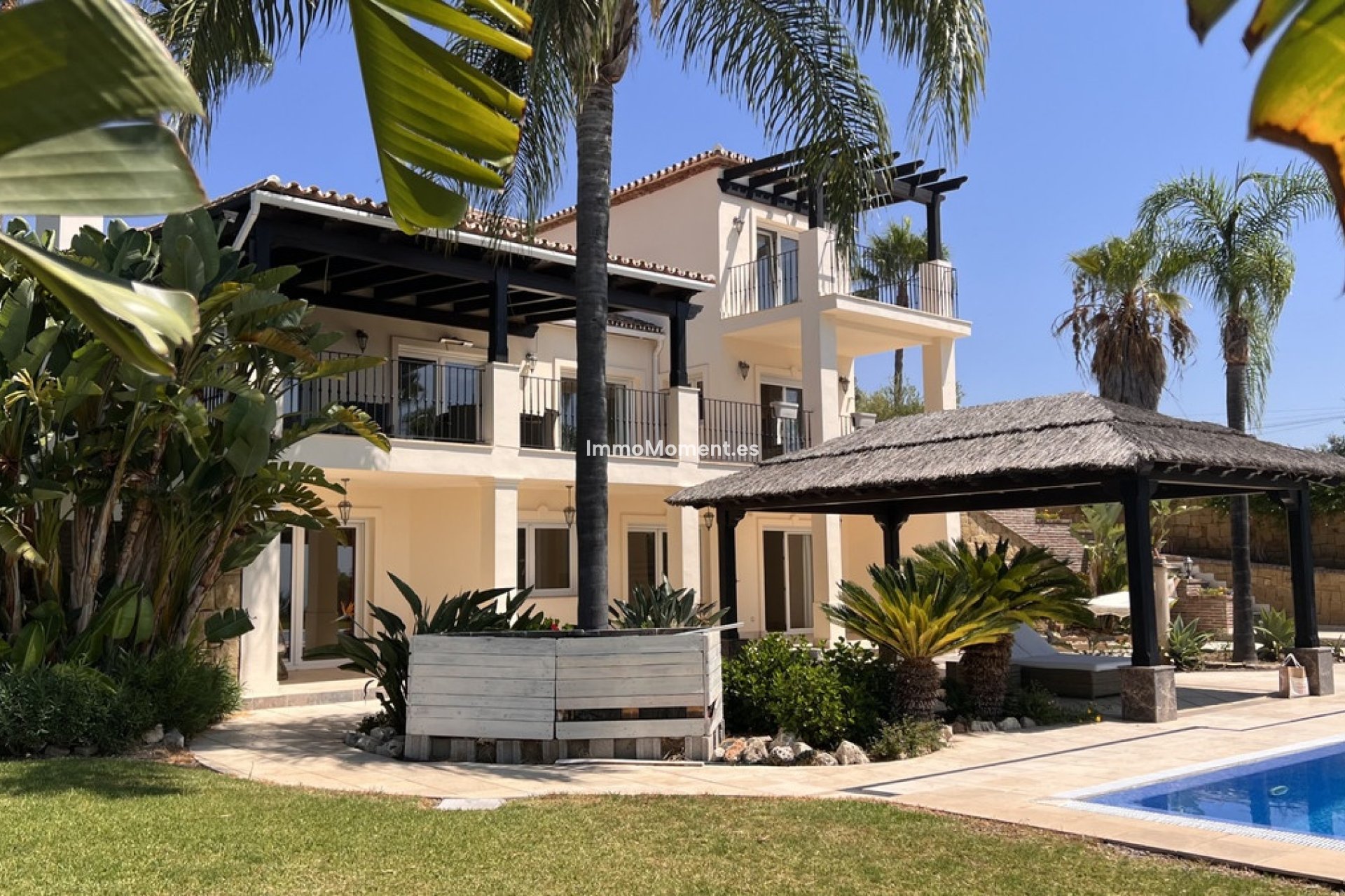 Bestaande woning - Vrijstaande villa - Estepona  - El Padron