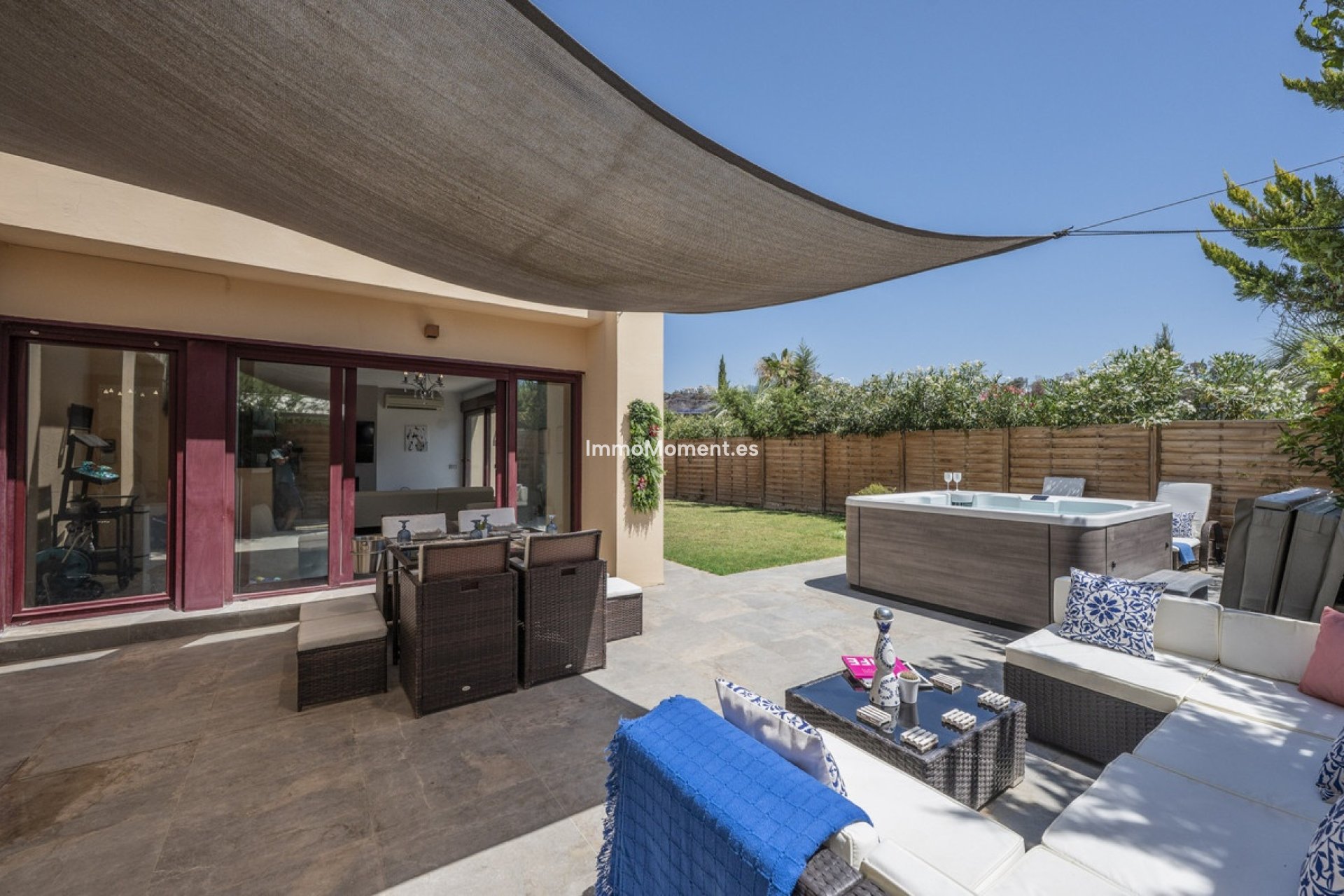 Bestaande woning - Vrijstaande villa - Estepona  - Estepona Centro