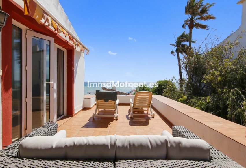 Bestaande woning - Vrijstaande villa - Estepona  - Estepona Centro