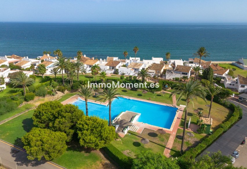 Bestaande woning - Vrijstaande villa - Estepona  - Estepona Centro