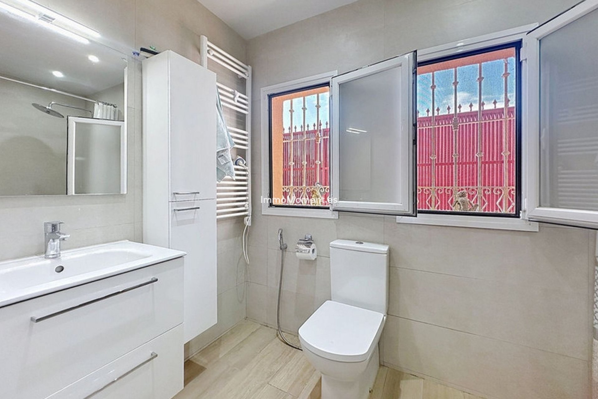 Bestaande woning - Vrijstaande villa - Estepona  - Estepona Centro