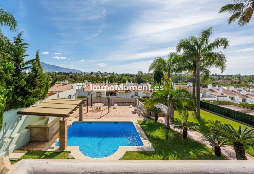 Bestaande woning - Vrijstaande villa - Estepona  - Estepona Centro