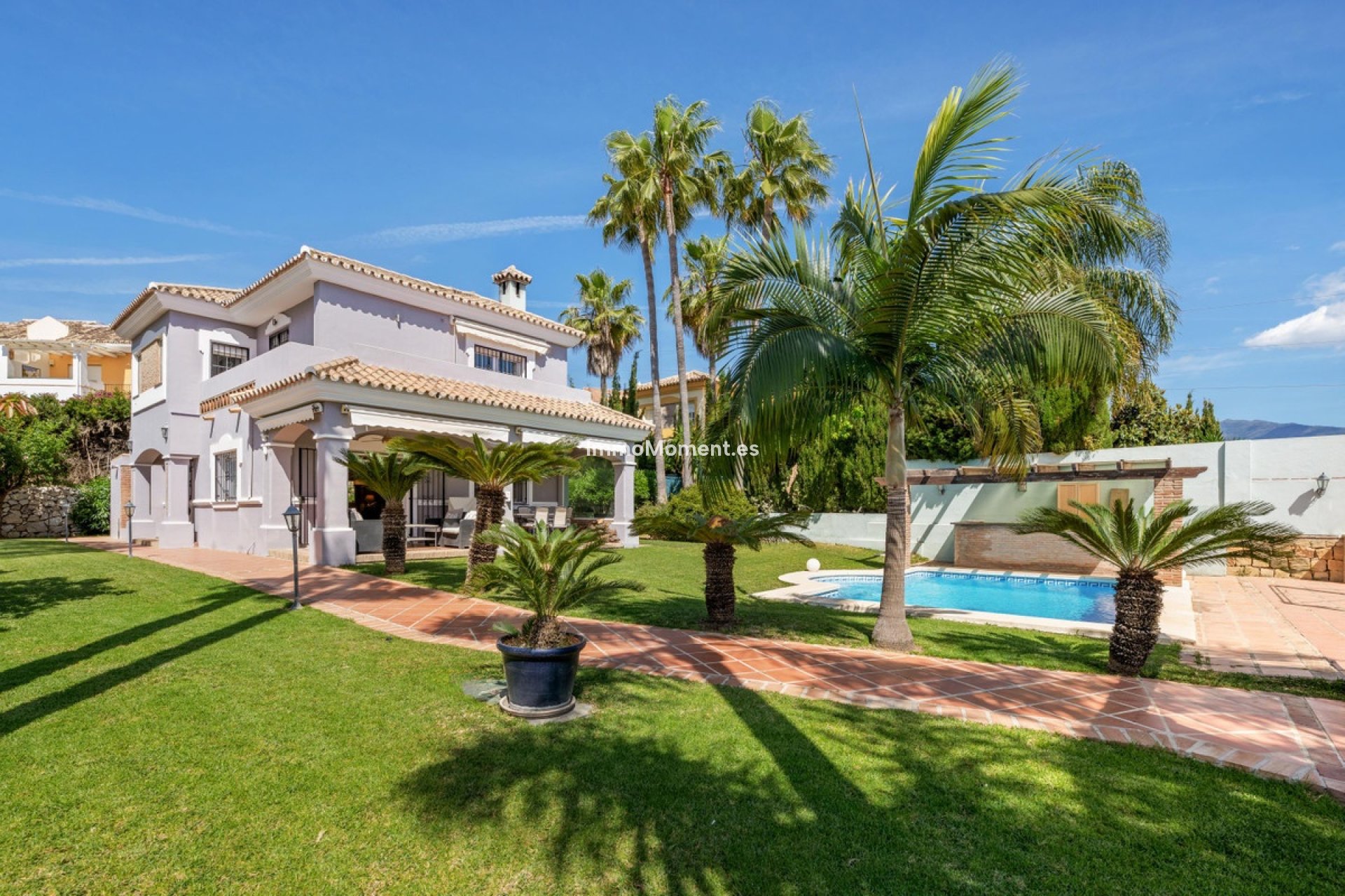 Bestaande woning - Vrijstaande villa - Estepona  - Estepona Centro