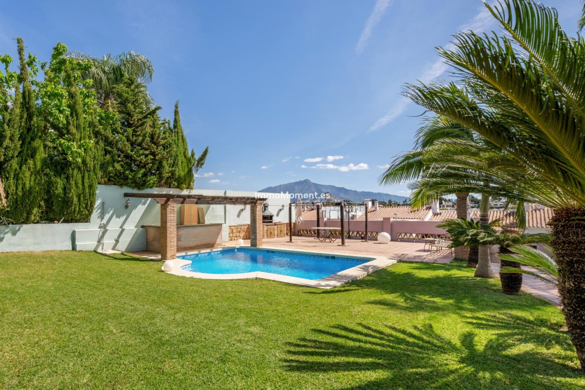 Bestaande woning - Vrijstaande villa - Estepona  - Estepona Centro