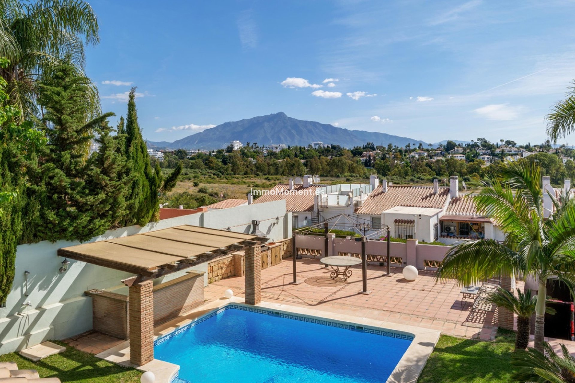 Bestaande woning - Vrijstaande villa - Estepona  - Estepona Centro