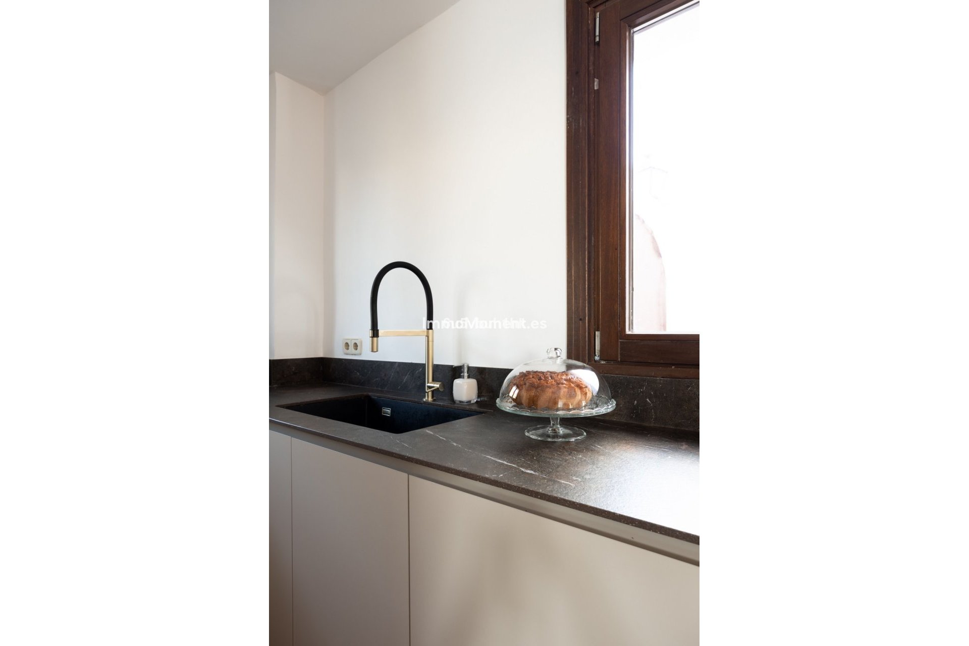 Bestaande woning - Vrijstaande villa - Estepona  - Estepona Centro