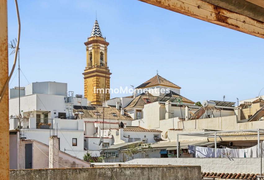 Bestaande woning - Vrijstaande villa - Estepona  - Estepona Centro