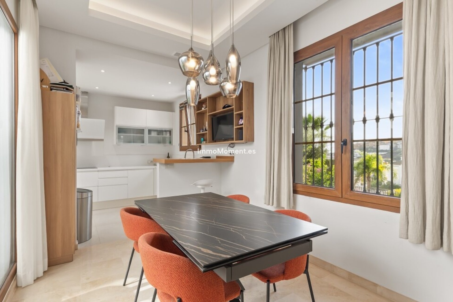 Bestaande woning - Vrijstaande villa - Estepona  - Estepona Centro