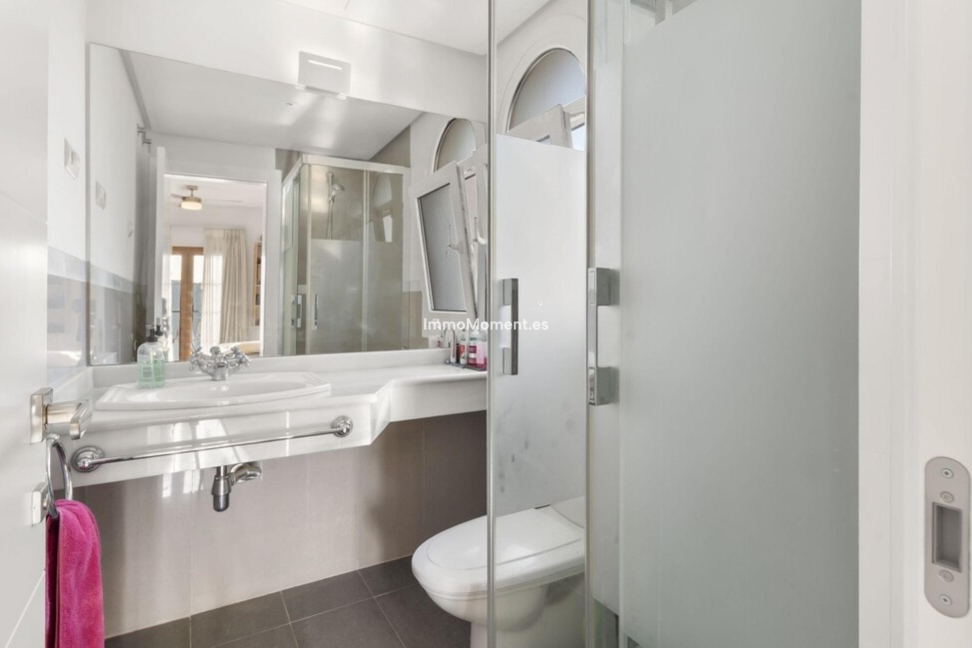 Bestaande woning - Vrijstaande villa - Estepona  - Estepona Centro