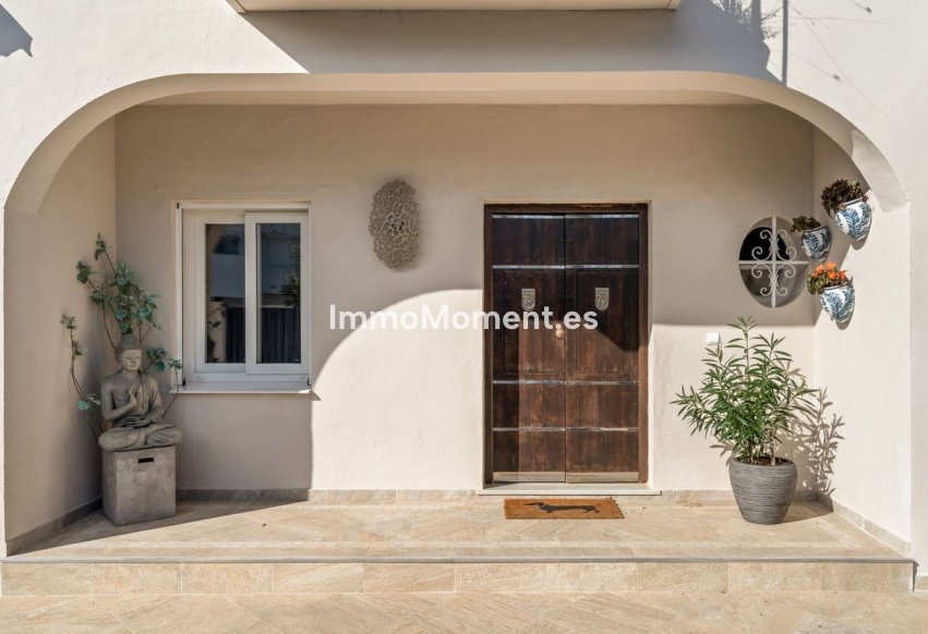 Bestaande woning - Vrijstaande villa - Estepona  - Estepona Centro