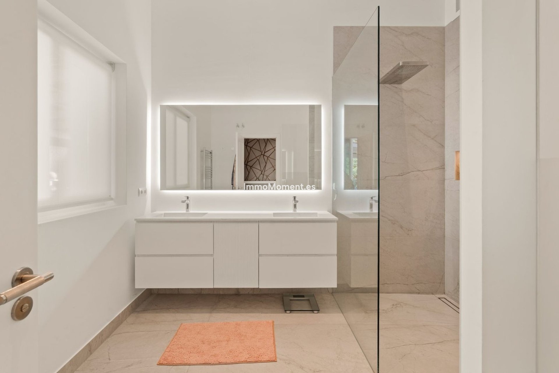 Bestaande woning - Vrijstaande villa - Estepona  - Estepona Centro