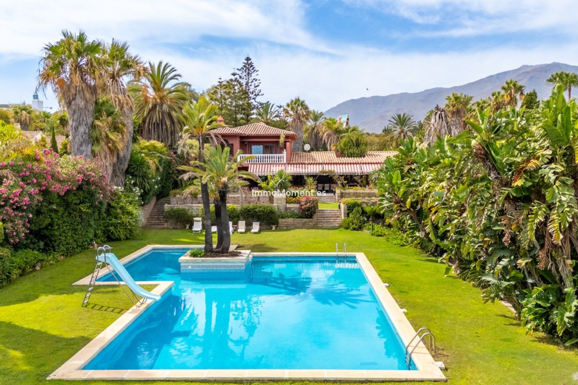 Bestaande woning - Vrijstaande villa - Estepona  - Estepona Centro