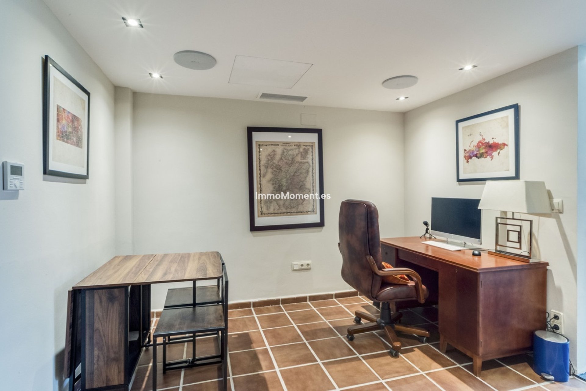 Bestaande woning - Vrijstaande villa - Estepona  - Estepona Centro