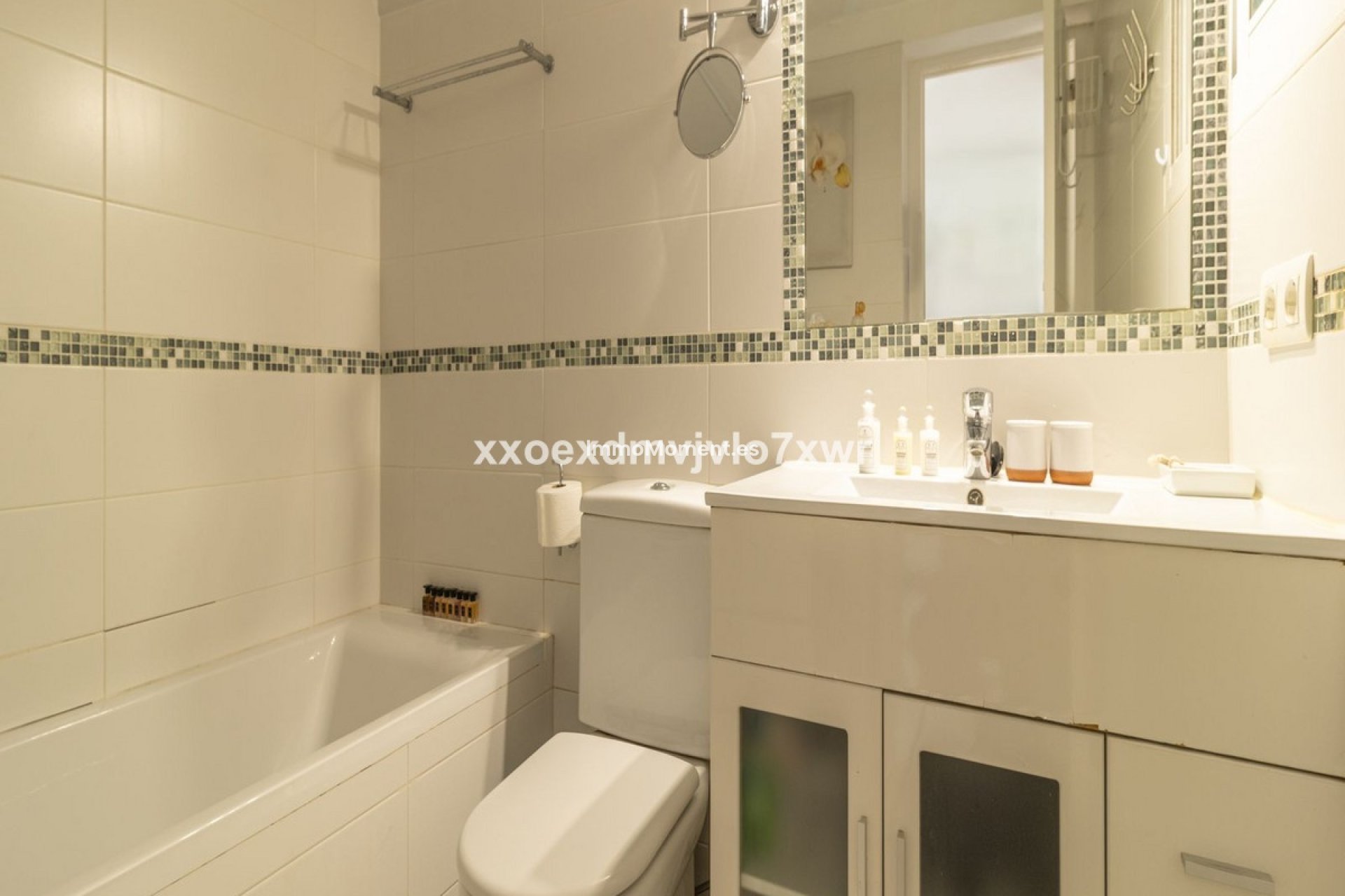 Bestaande woning - Vrijstaande villa - Estepona  - Estepona Centro