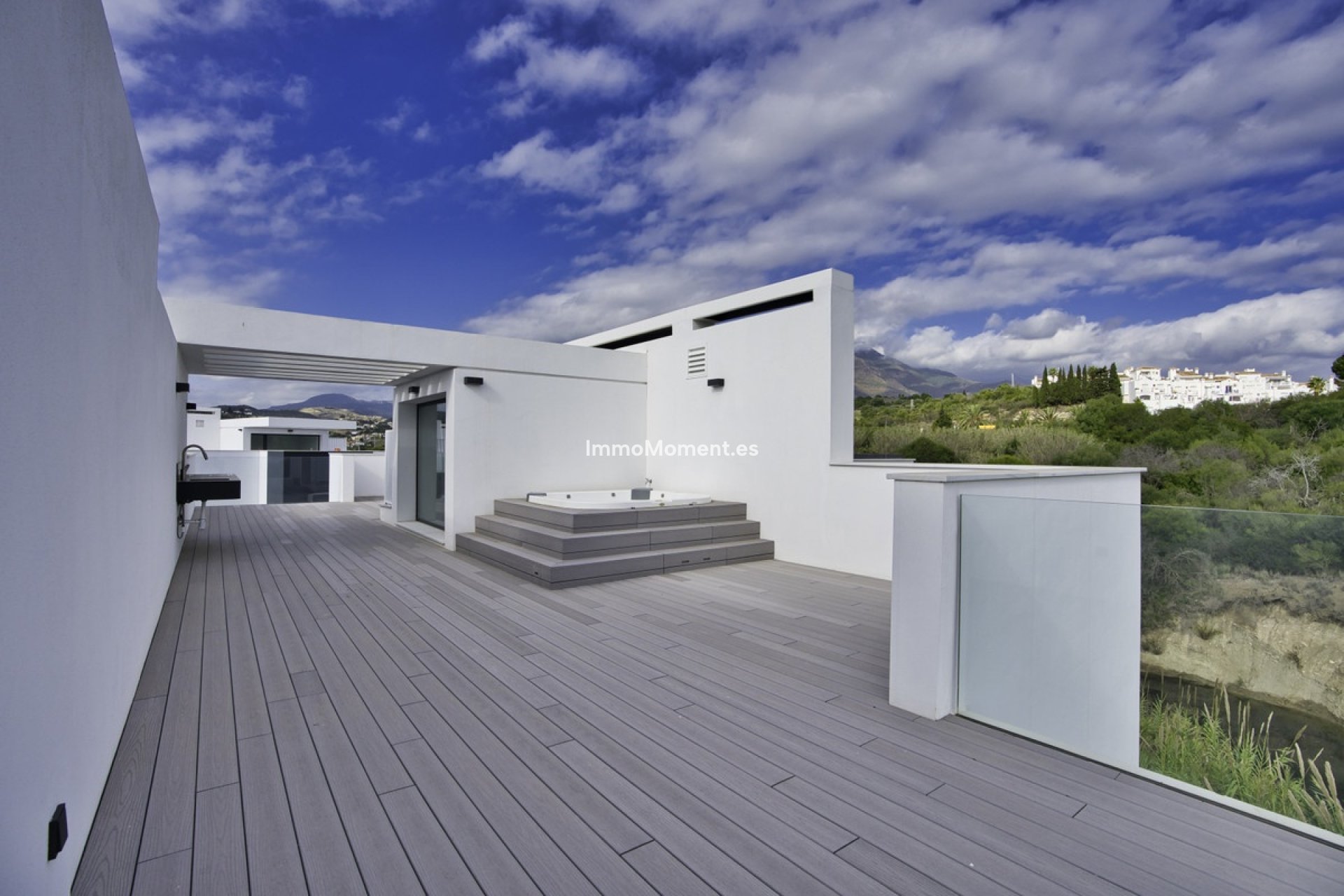 Bestaande woning - Vrijstaande villa - Estepona  - Estepona Centro