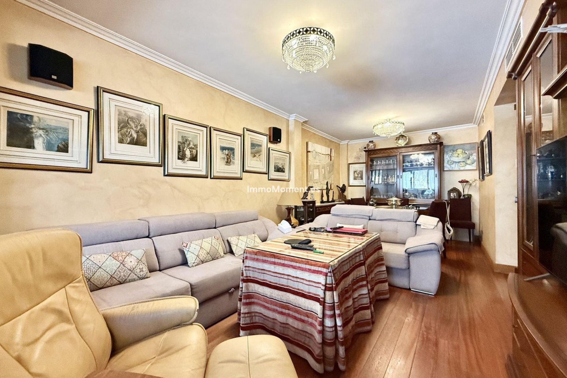 Bestaande woning - Vrijstaande villa - Estepona  - Estepona Centro