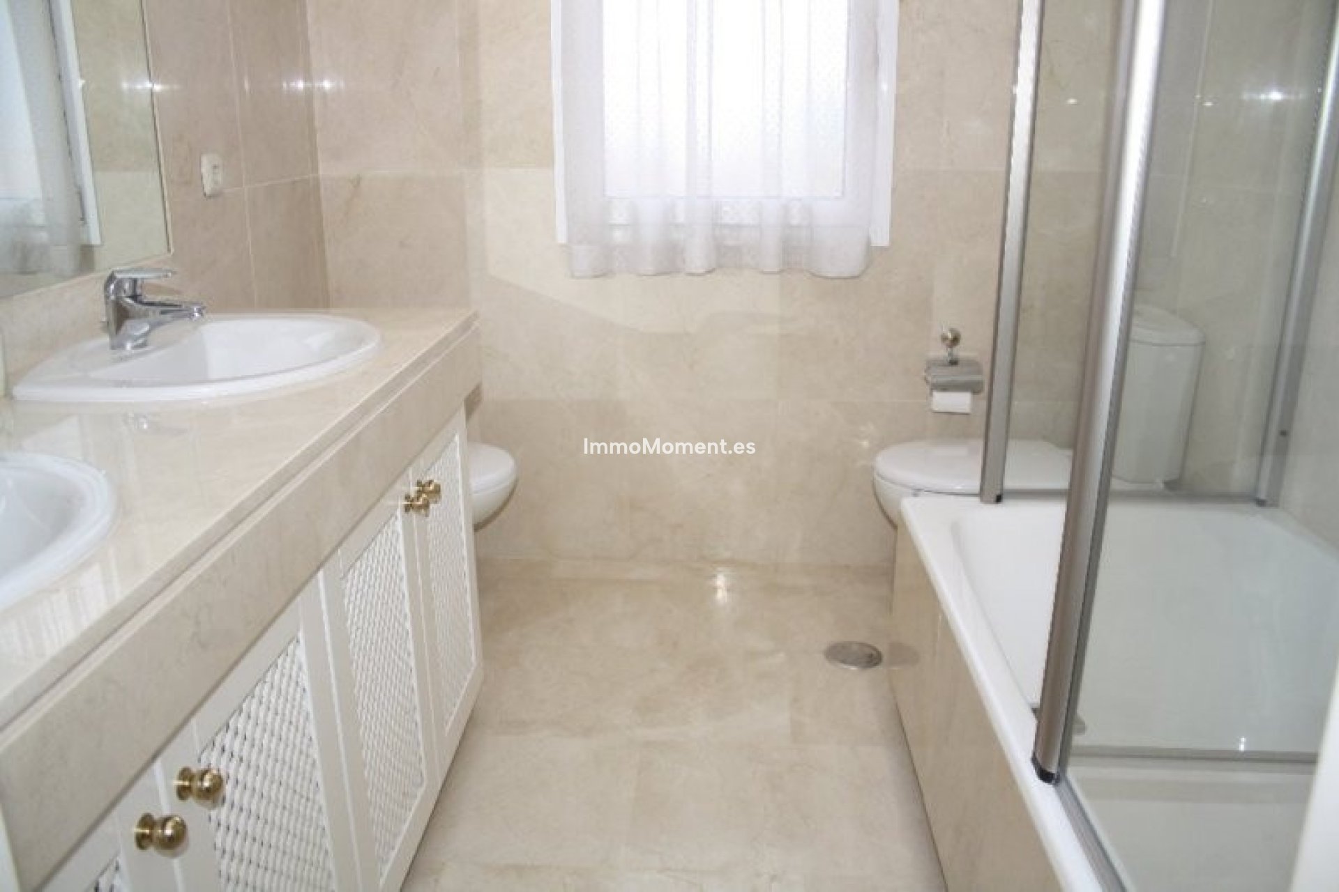 Bestaande woning - Vrijstaande villa - Estepona  - Estepona Centro