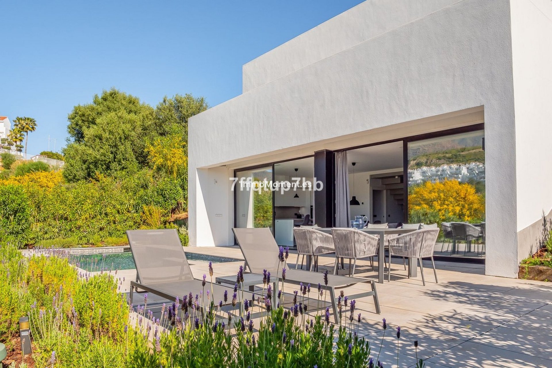 Bestaande woning - Vrijstaande villa - Estepona  - Estepona Centro