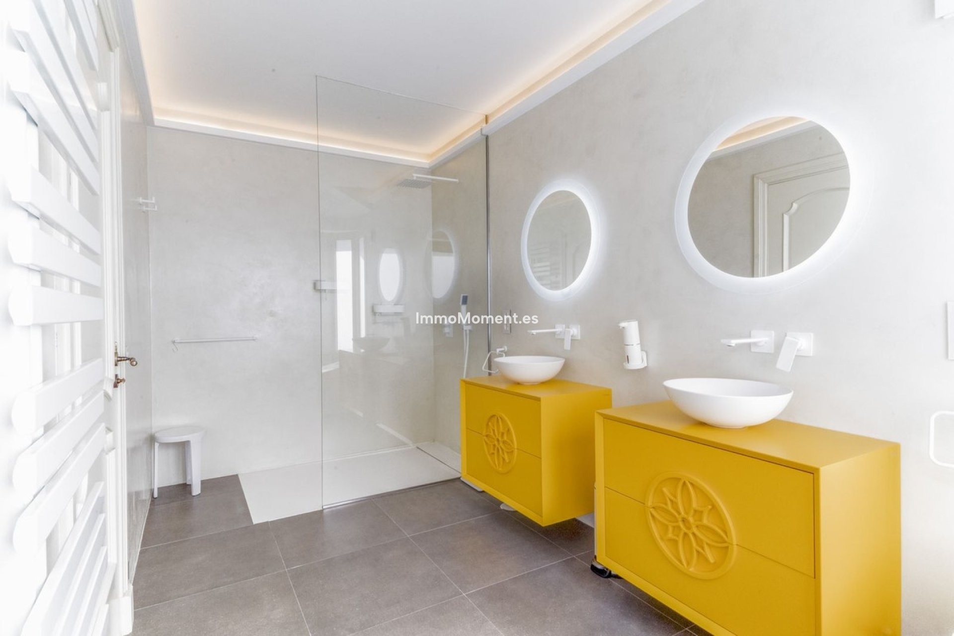 Bestaande woning - Vrijstaande villa - Estepona  - Estepona Centro