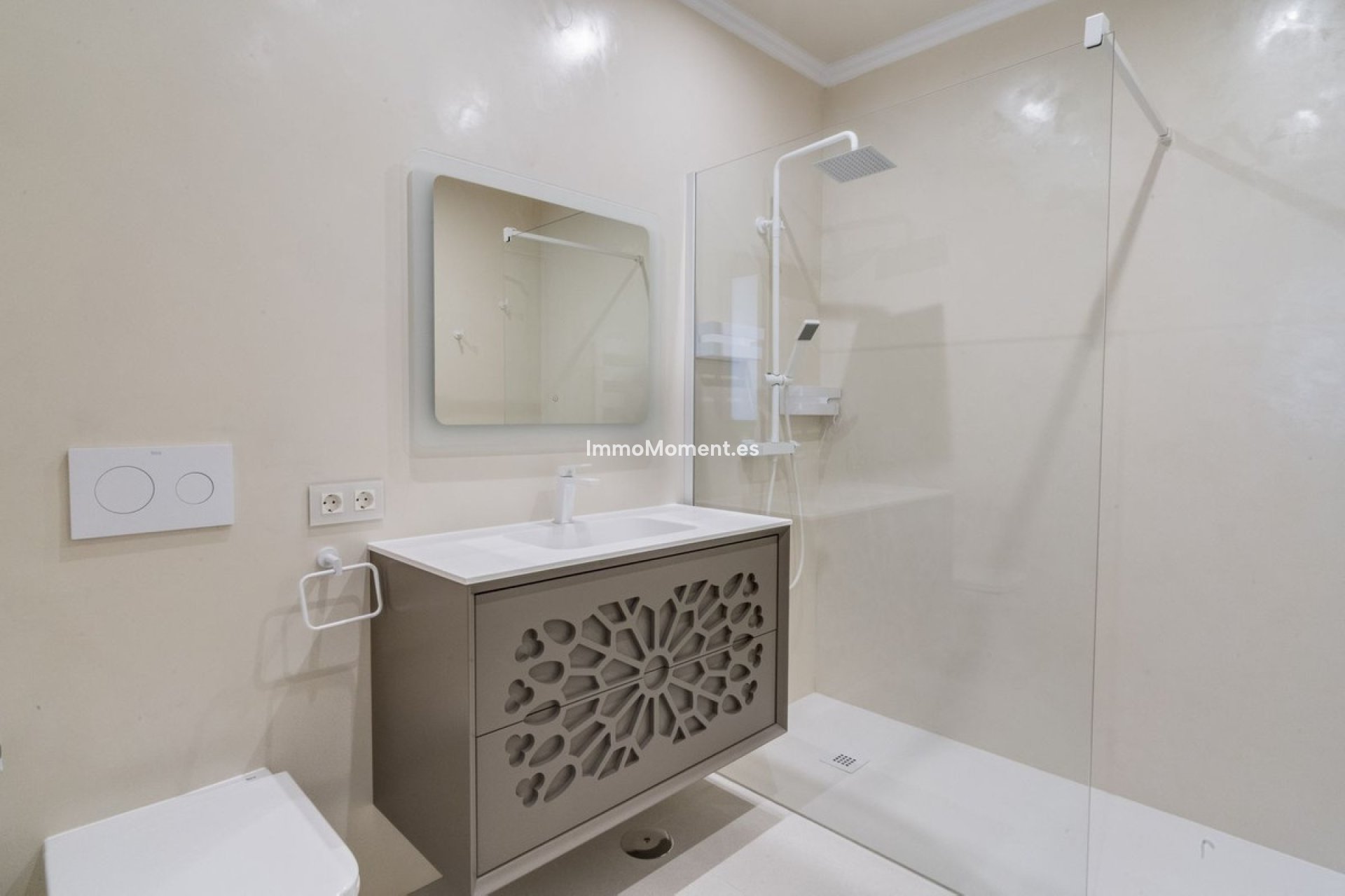 Bestaande woning - Vrijstaande villa - Estepona  - Estepona Centro