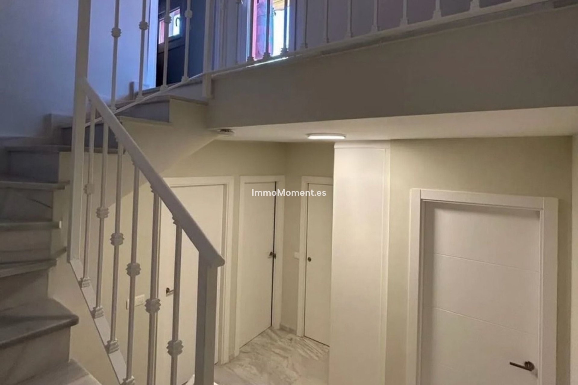 Bestaande woning - Vrijstaande villa - Estepona  - Estepona Centro