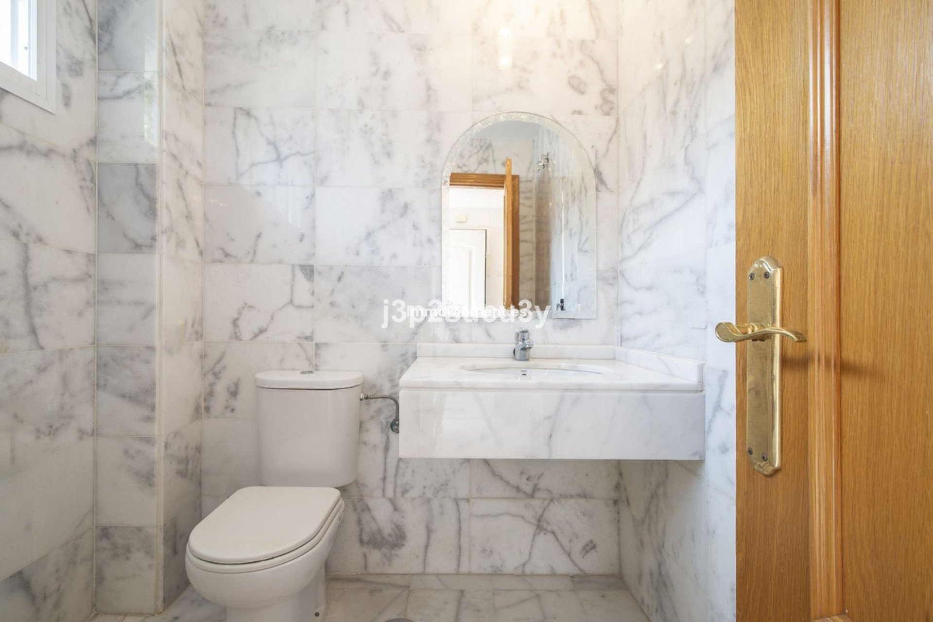 Bestaande woning - Vrijstaande villa - Estepona  - Estepona Centro