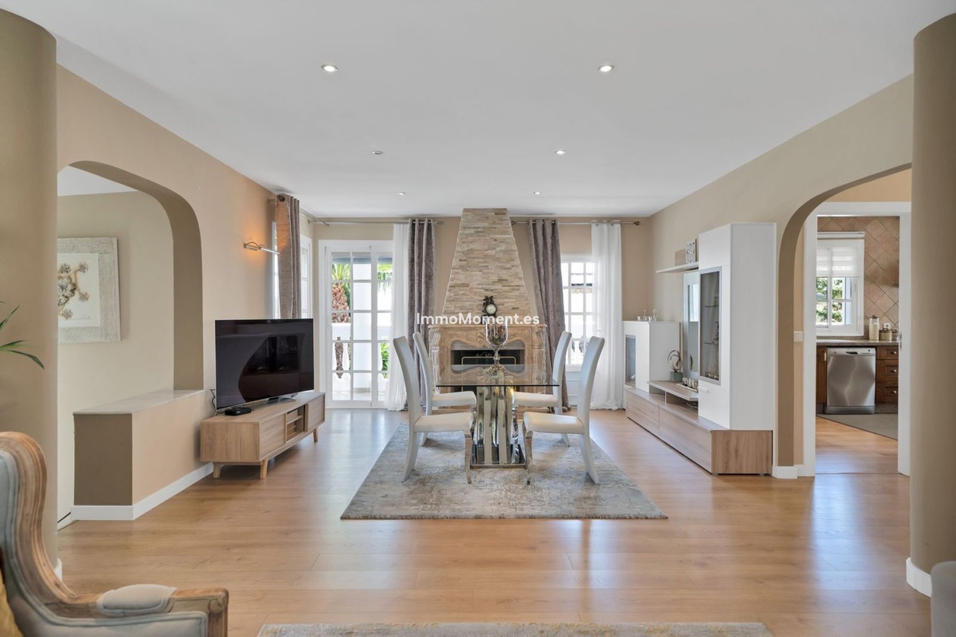 Bestaande woning - Vrijstaande villa - Estepona  - Estepona Centro