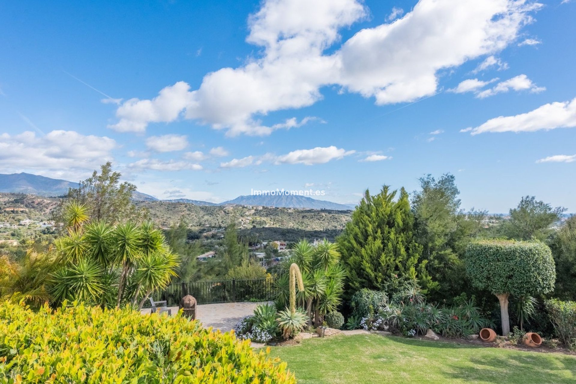 Bestaande woning - Vrijstaande villa - Estepona  - Estepona Centro