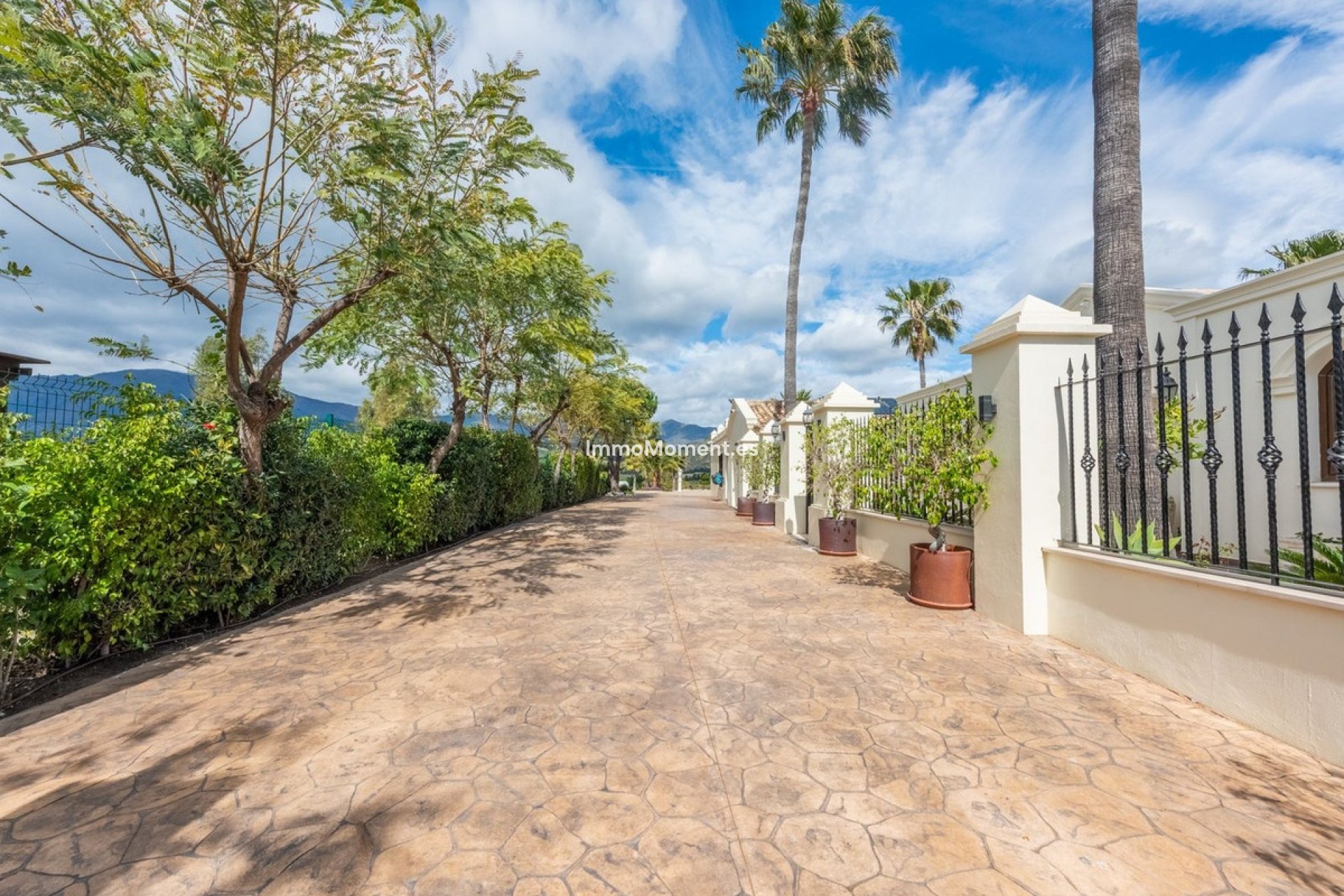 Bestaande woning - Vrijstaande villa - Estepona  - Estepona Centro